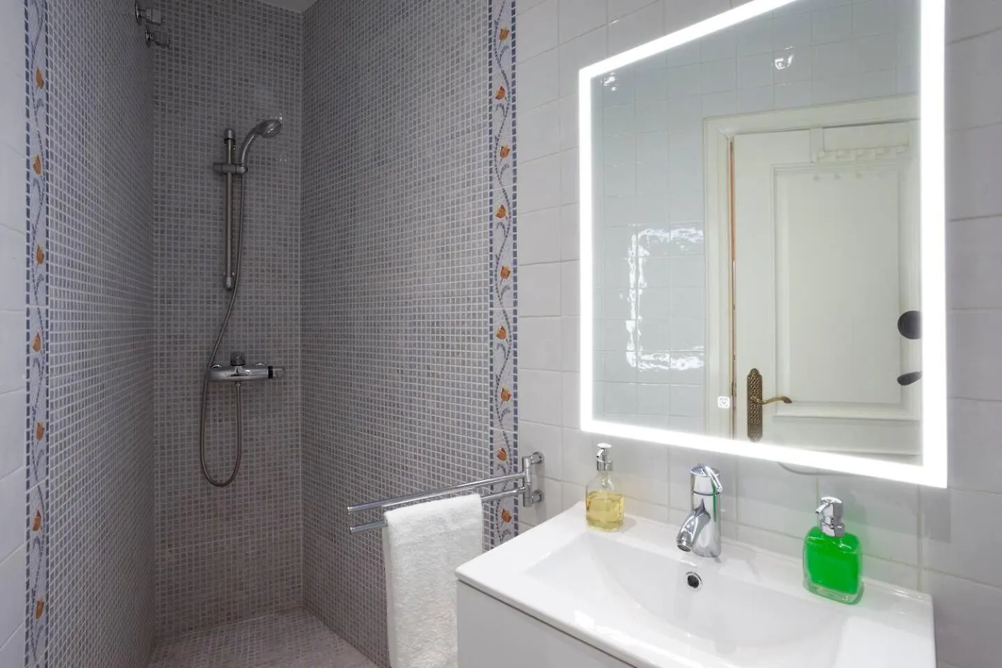 Puerta De Jerez II (Adults Only) Apartment Seville
